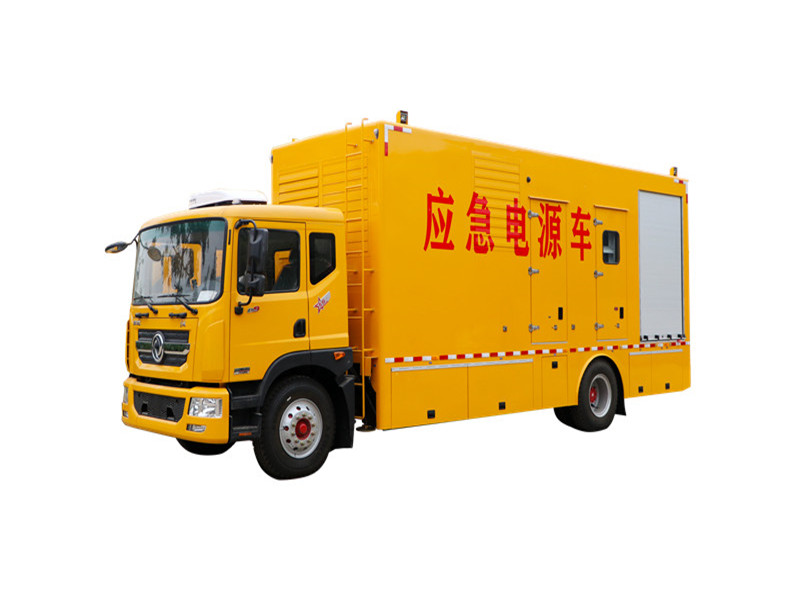康姆勒原裝應(yīng)急電源車(chē)：柴油發(fā)電機(jī)的安全操作的具體內(nèi)容？